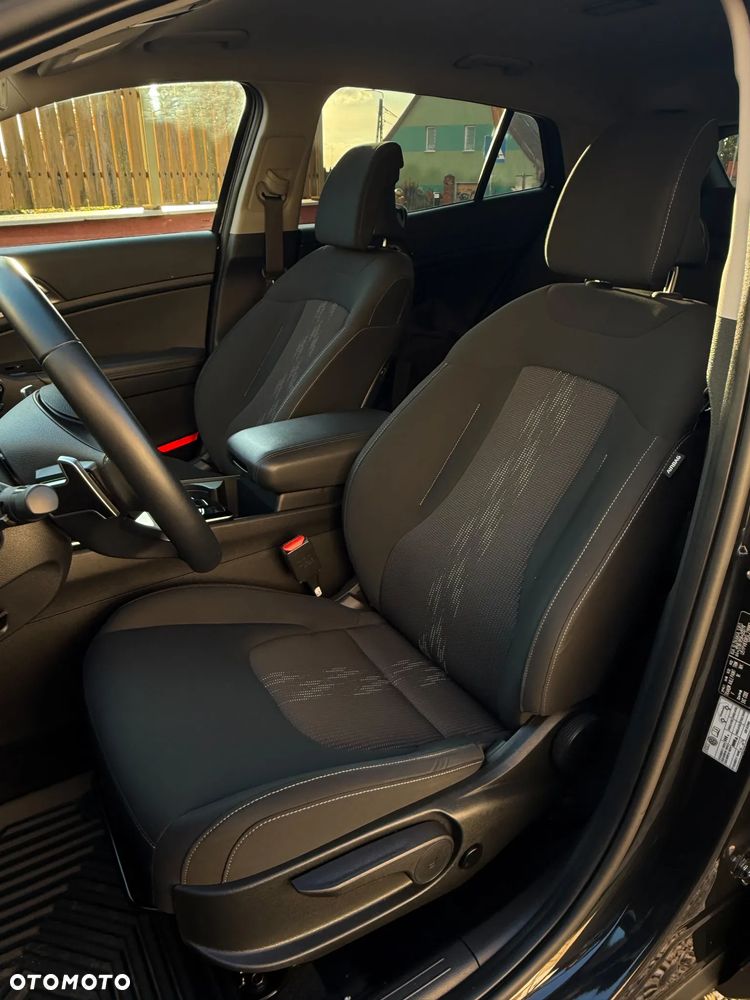 Kia Sportage - 12