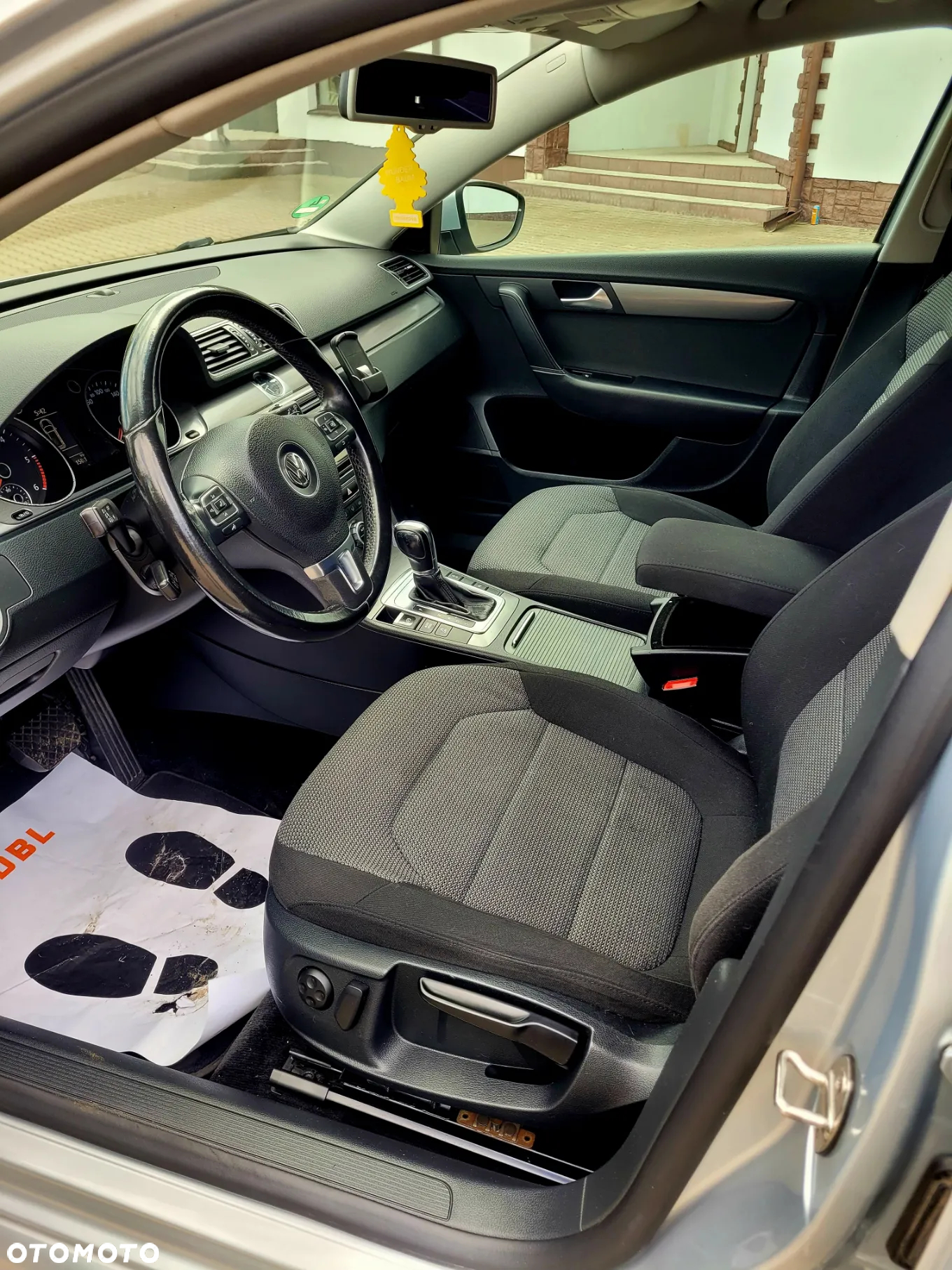 Volkswagen Passat 2.0 TDI Comfortline DSG - 31