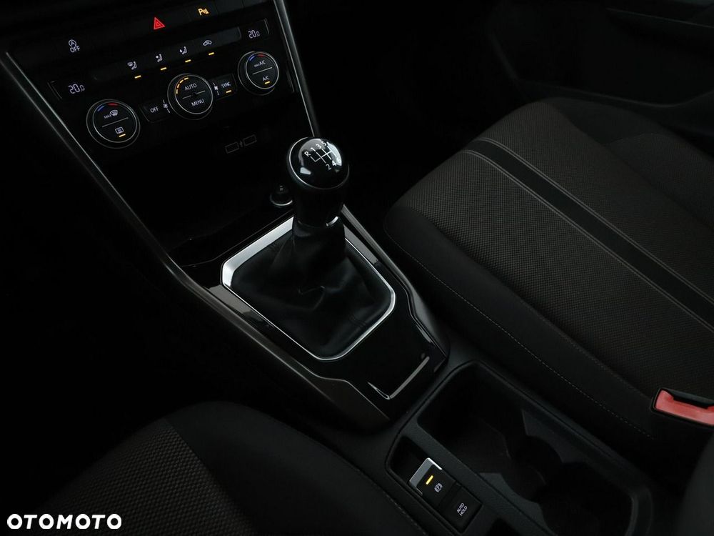 Volkswagen T-Roc 1.0 TSI Style - 31