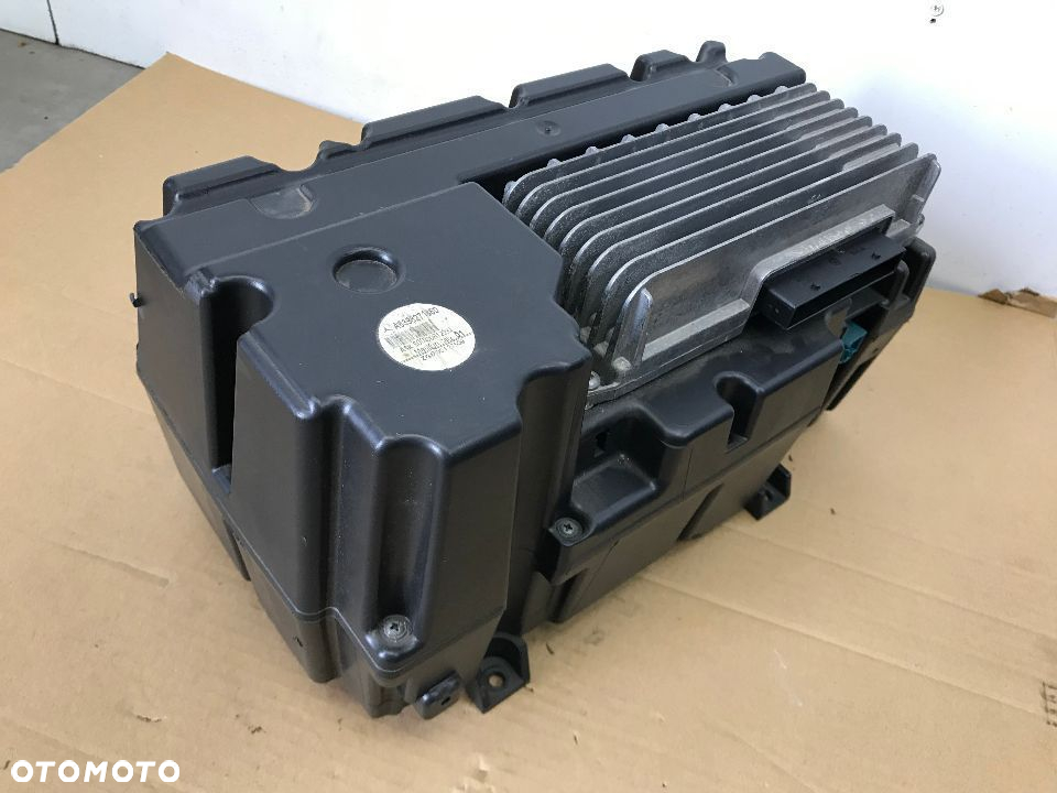 Radio Mercedes Vito W639 wzmacniacz subwoofer głosniki tuner wzmacniacz zmieniarka kmpl. A6398271660 - 8