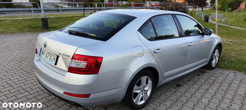 Skoda Octavia 1.6 TDI Ambition - 5