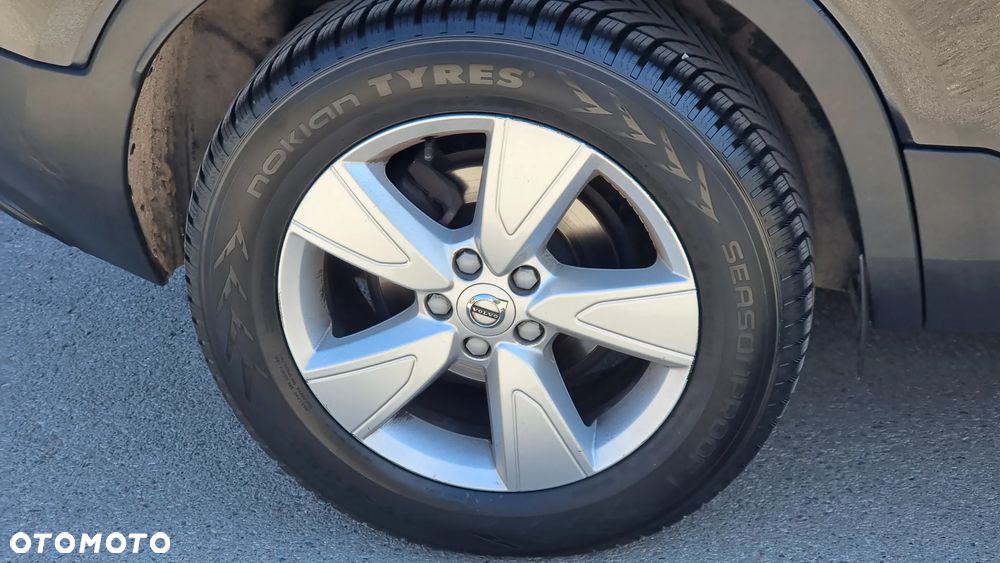 Volvo XC 40 T3 Momentum - 26