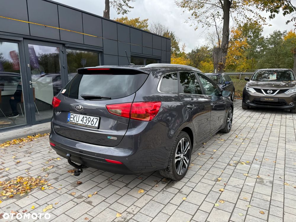 Kia Ceed 1.6 CRDi SCR L - 17