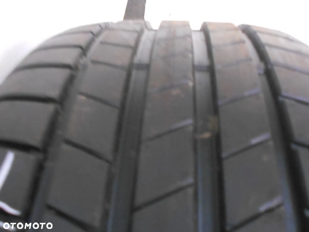 OPONA POJEDYNKA 225/45R17 FIRESTONE ROADHAWK 2  DOT  2124 8.8MM - 2