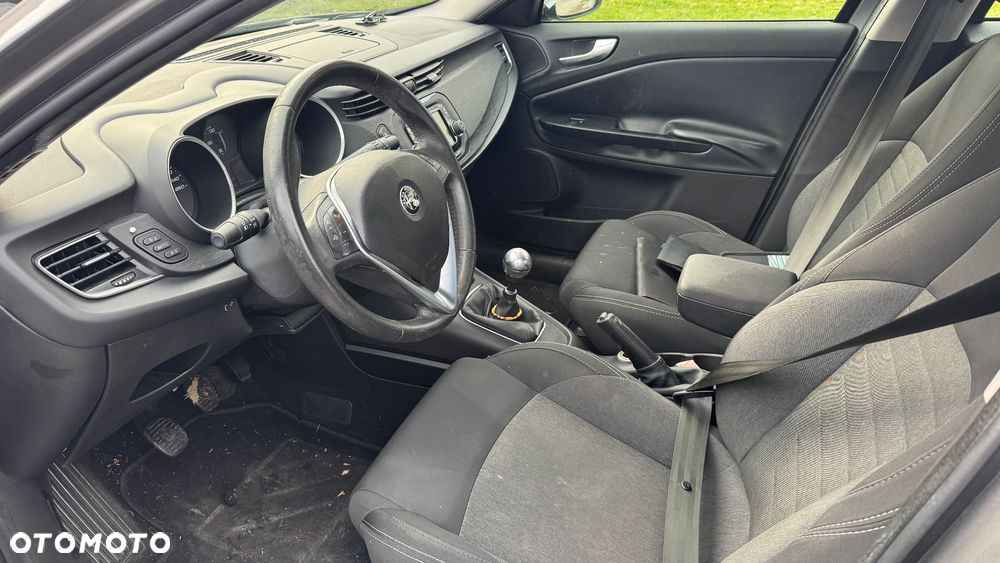 Alfa Romeo Giulietta - 11