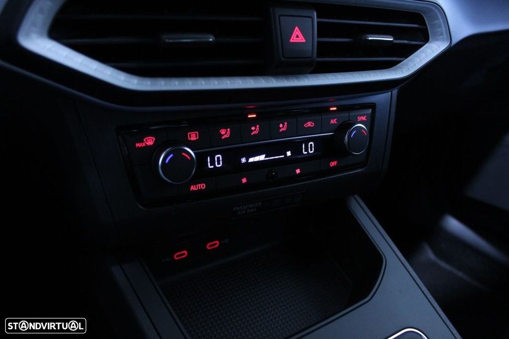 SEAT Ibiza 1.0 TSI FR - 29