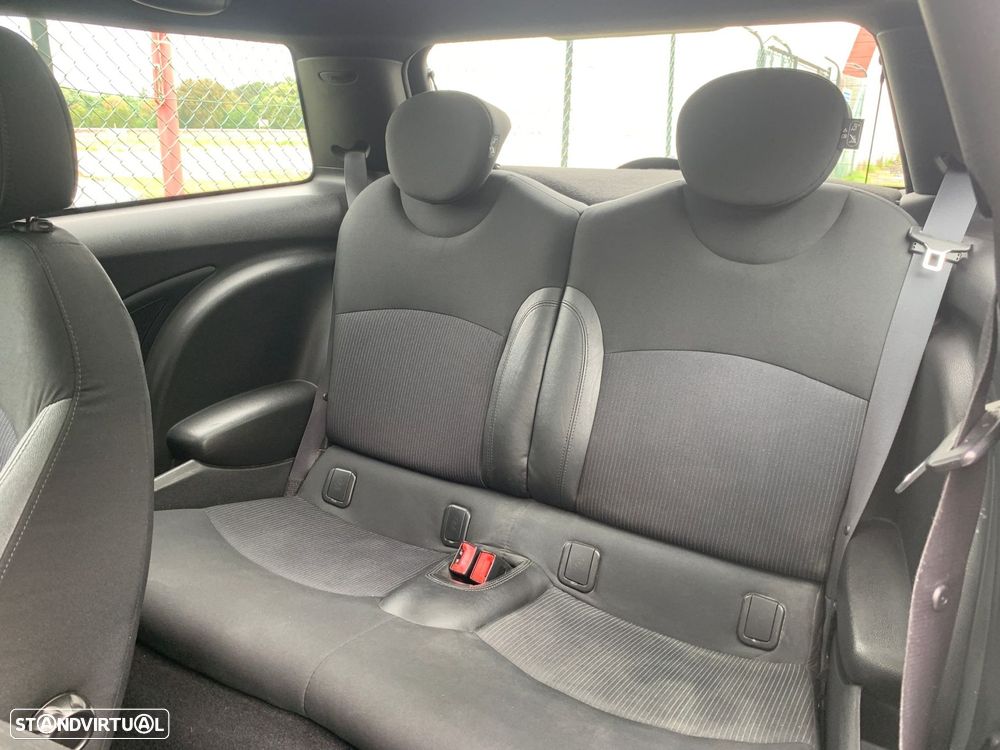 MINI 3 Portas Cooper S - 30