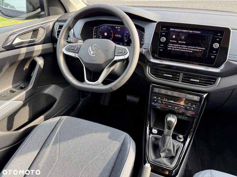 Volkswagen T-Cross - 10