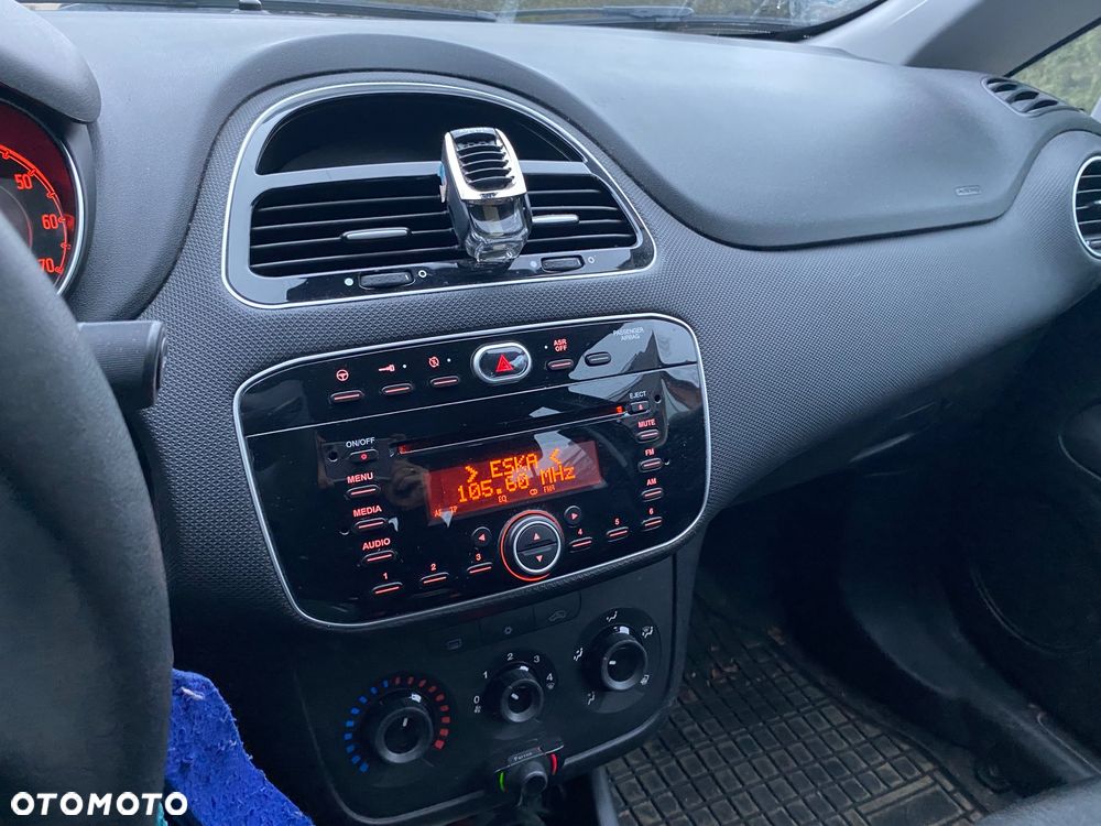 Fiat Punto 1.4 Easy S&S Euro6 - 11