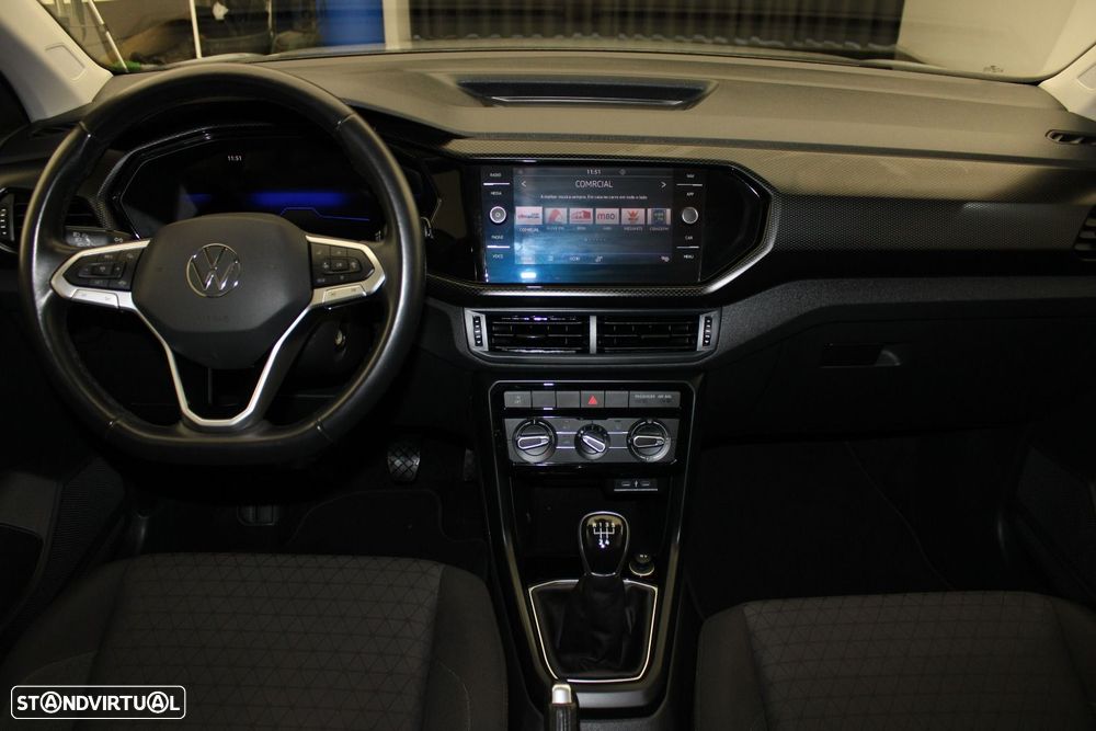 Volkswagen T-Cross 1.0 TSI Life — fotografia 5