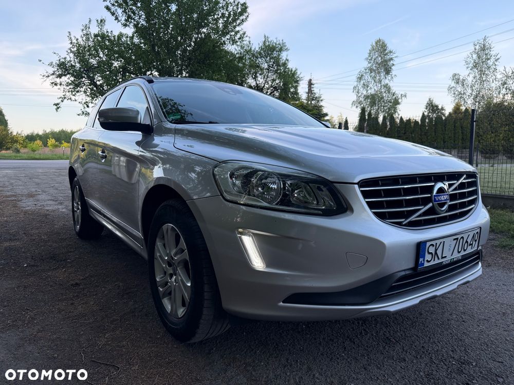 Volvo XC 60 D3 Geartronic Momentum - 28