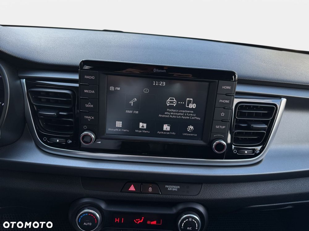 Kia Rio - 18
