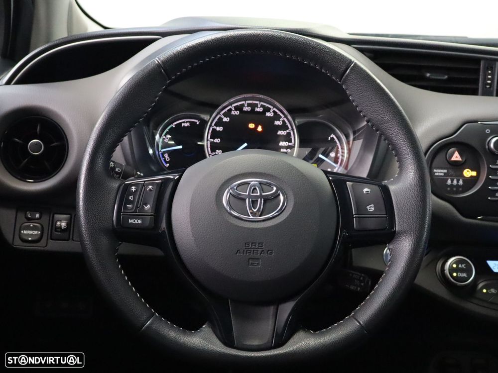 Toyota Yaris 1.5 HSD Comfort - 11