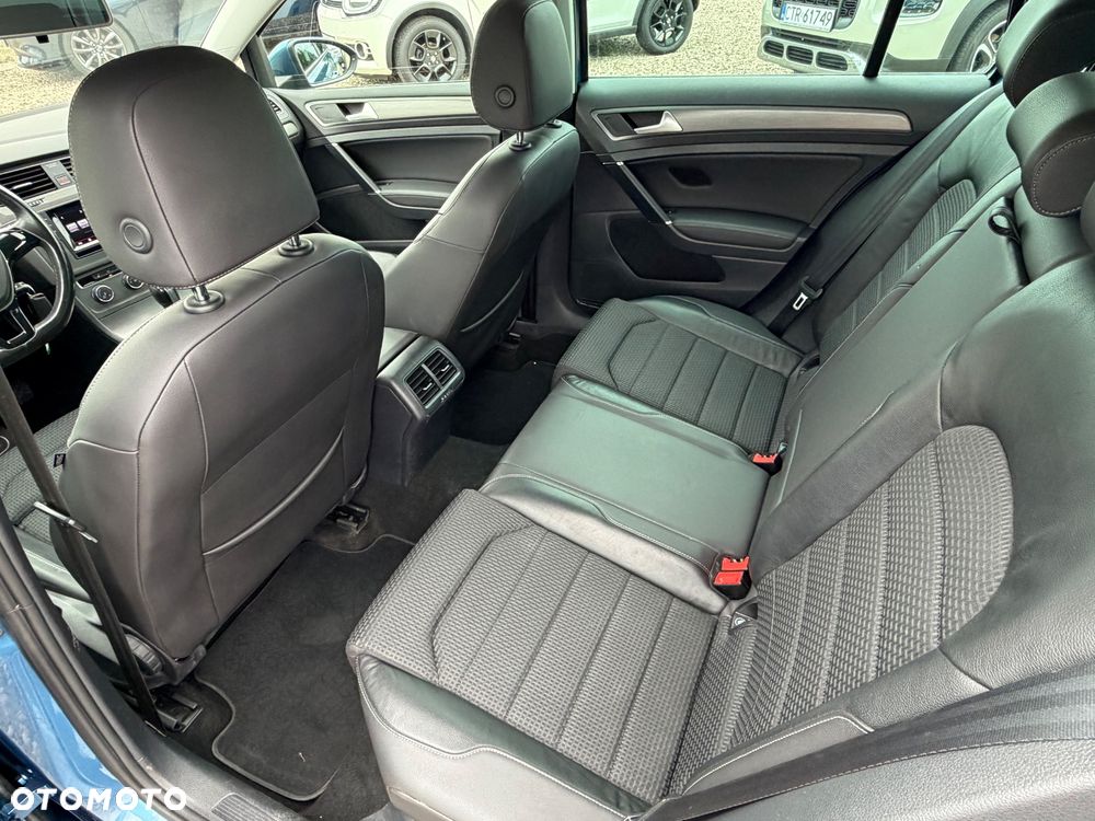 Volkswagen Golf 1.4 TSI BlueMotion Technology DSG Comfortline - 12