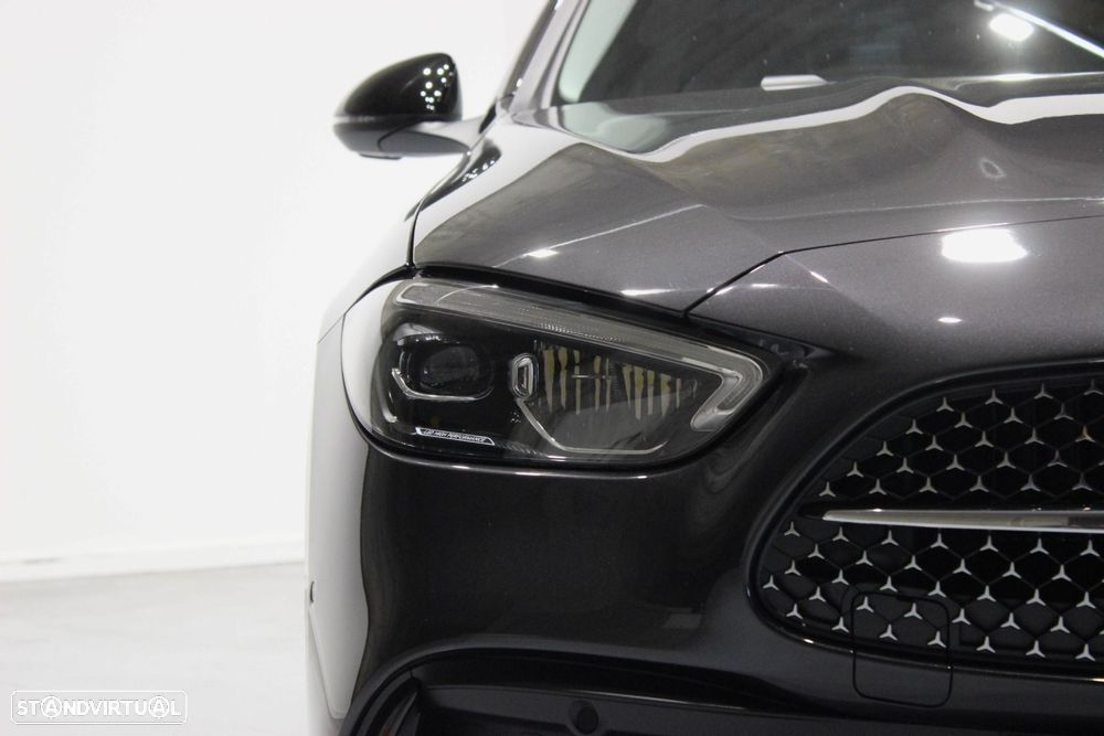 Mercedes-Benz C 300 de AMG Line - 4