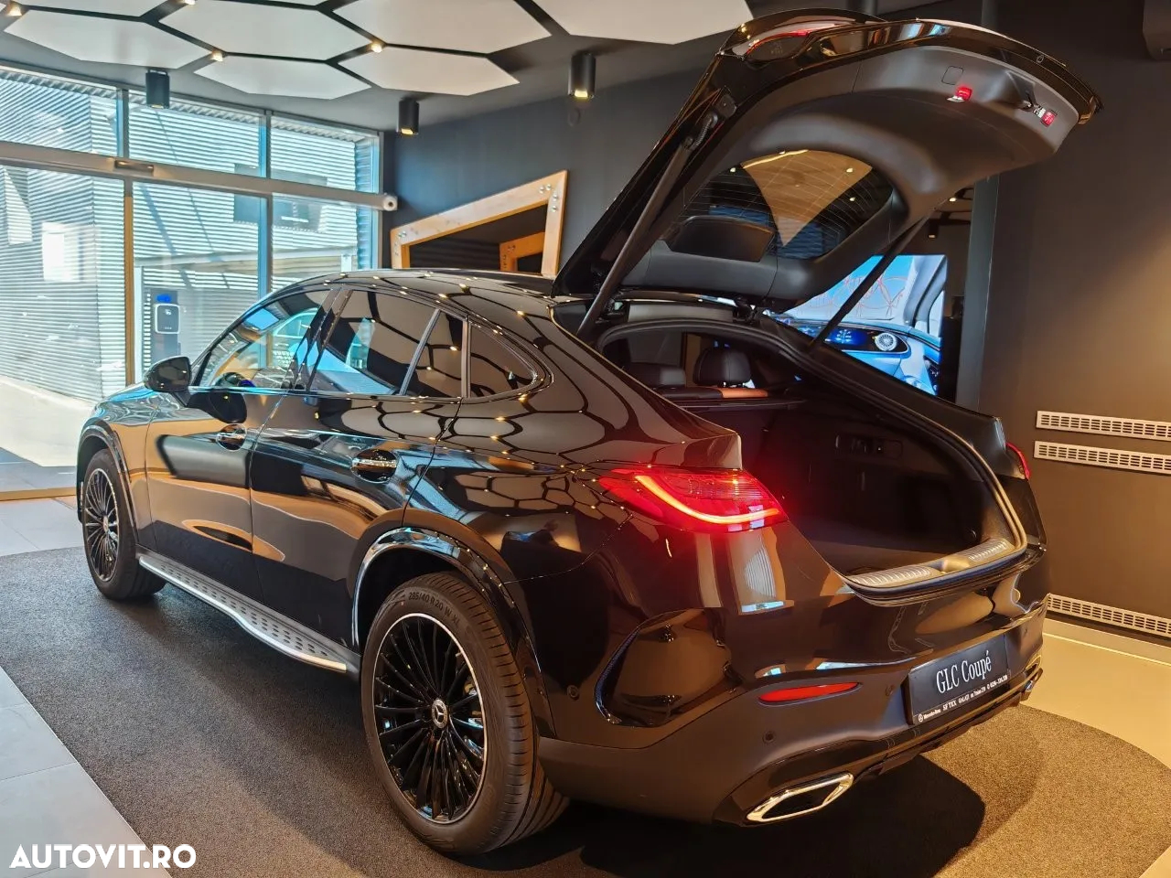 Mercedes-Benz GLC Coupe 300 d 4MATIC MHEV - 14