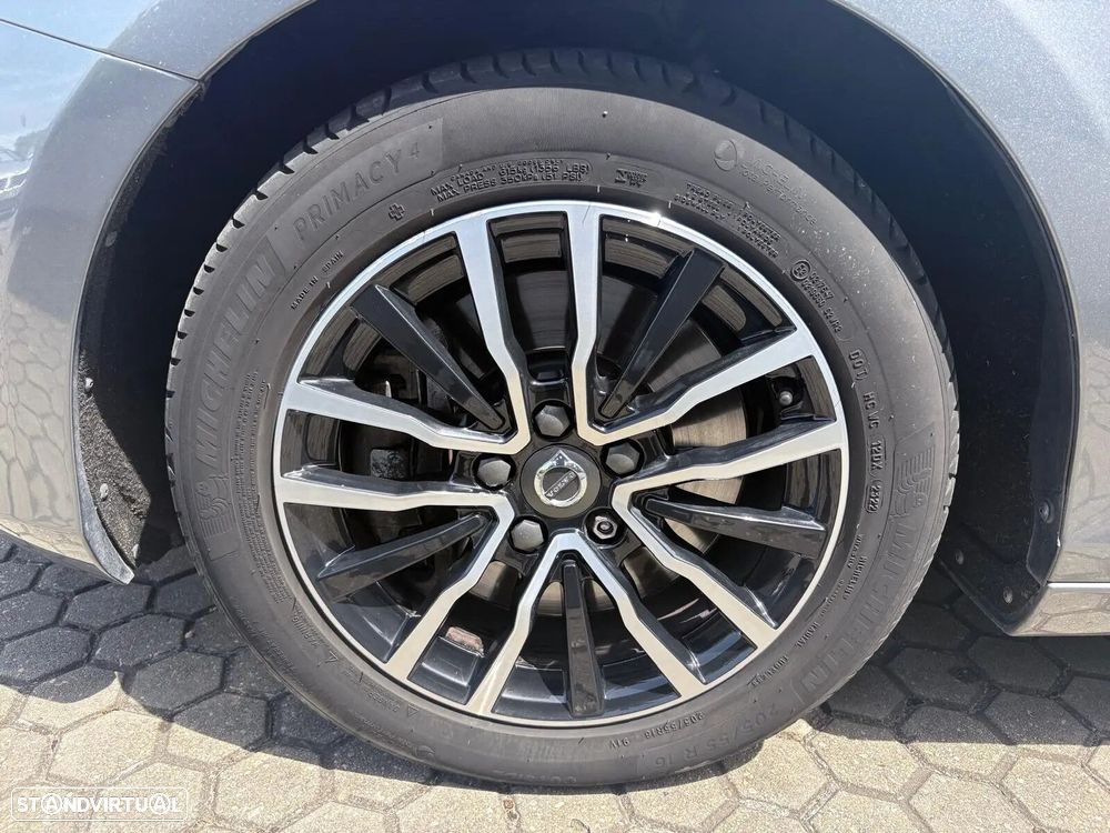 Volvo V40 1.5 T3 Sport Edition Plus Geartronic - 14