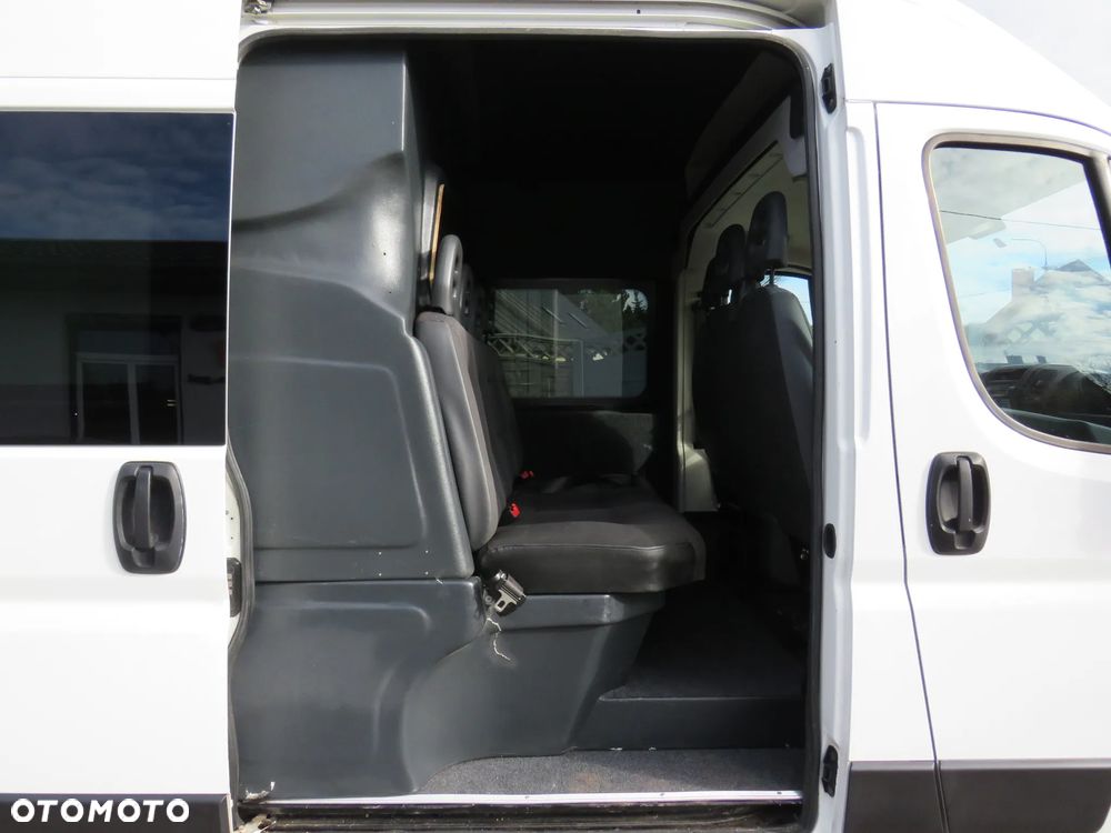 Peugeot Boxer L2H2 2.2HDI 130Ps *Brygadówka*7 osób* - 33