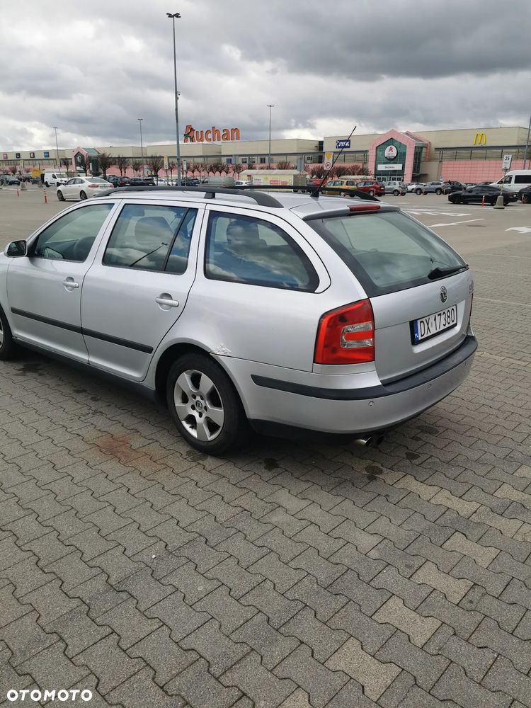 Skoda Octavia 1.6 Classic - 7