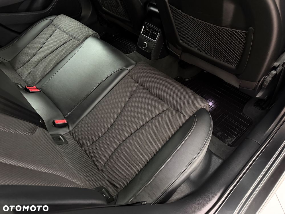 Audi A3 Sportback 40 TFSI Quattro S tronic - 27