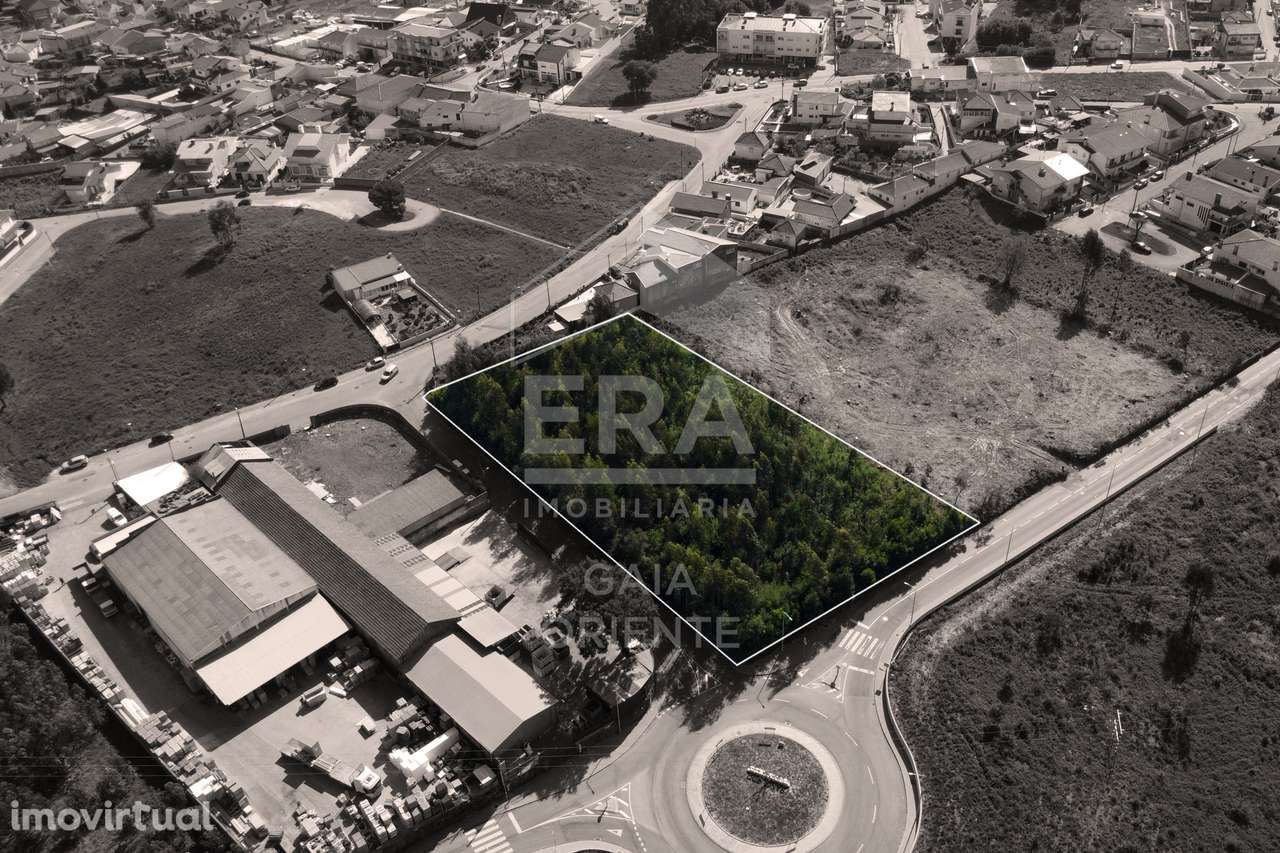 Terreno estratégico com 3.900m² em Fiães - Grande imagem: 3/5