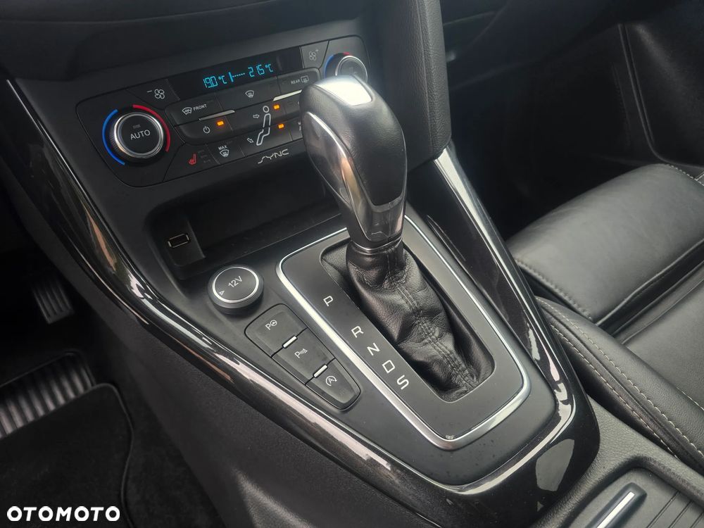 Ford Focus 1.5 EcoBoost ST-Line ASS PowerShift - 30