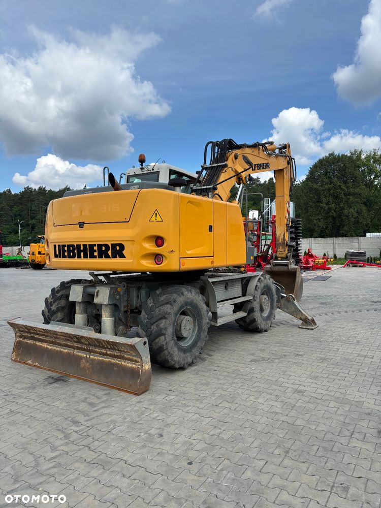 Liebherr A 916 - 4