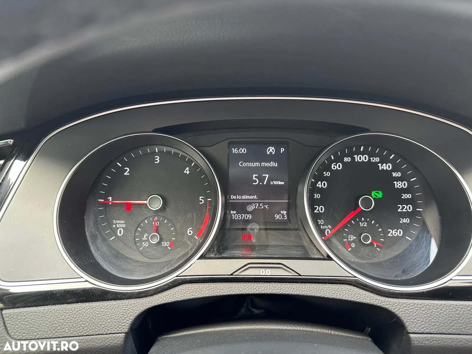 Volkswagen Passat Variant 2.0 TDI DSG Comfortline - 15