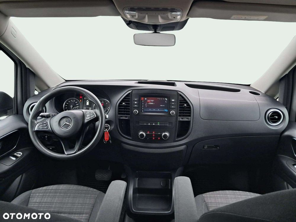 Mercedes-Benz Vito - 9