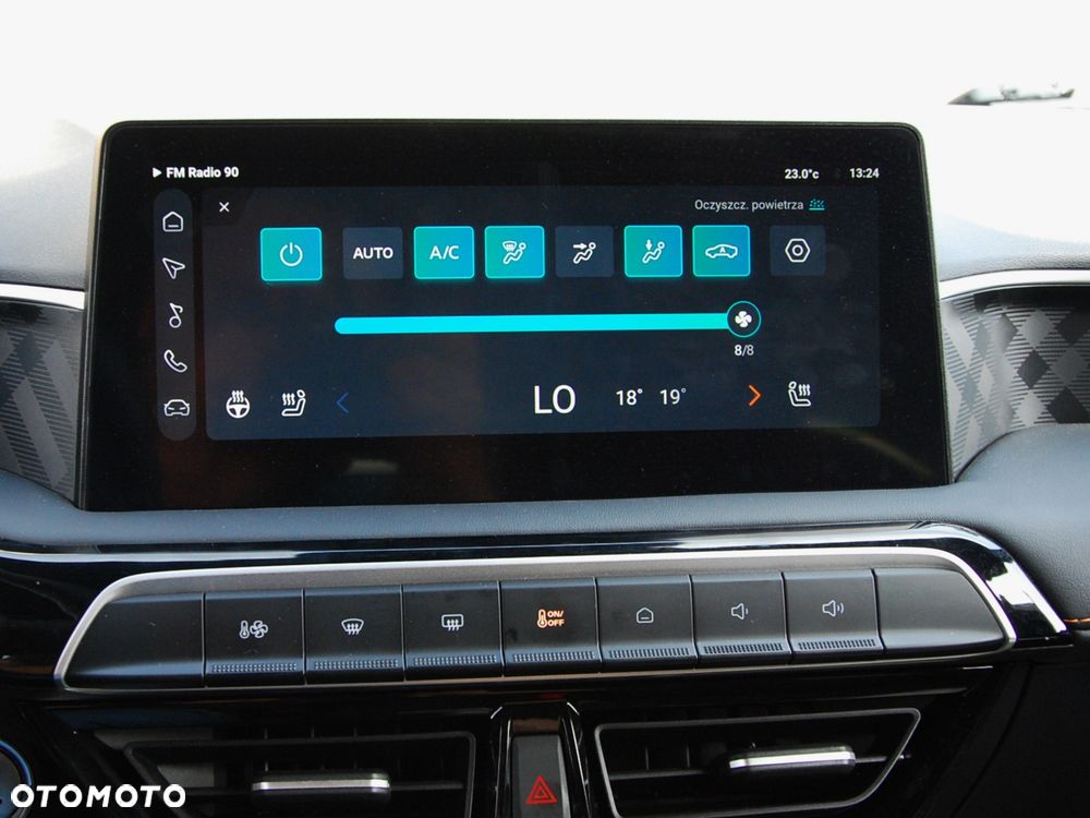 MG MG3 3 Hybrid+ Luxury - 23