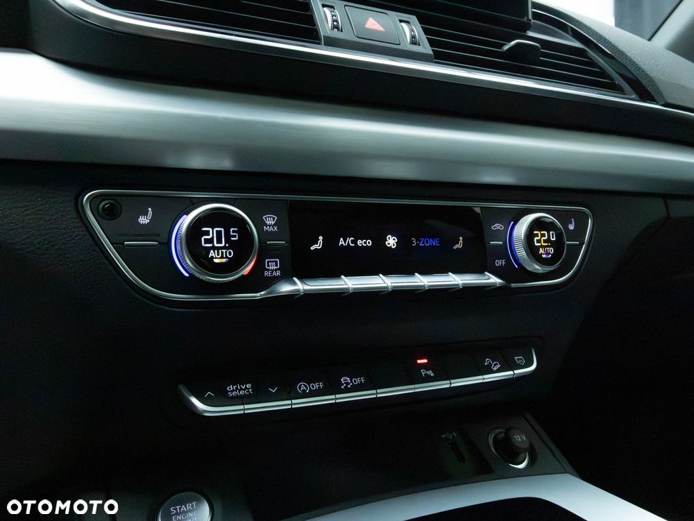 Audi Q5 40 TDI quattro S tronic S line - 29