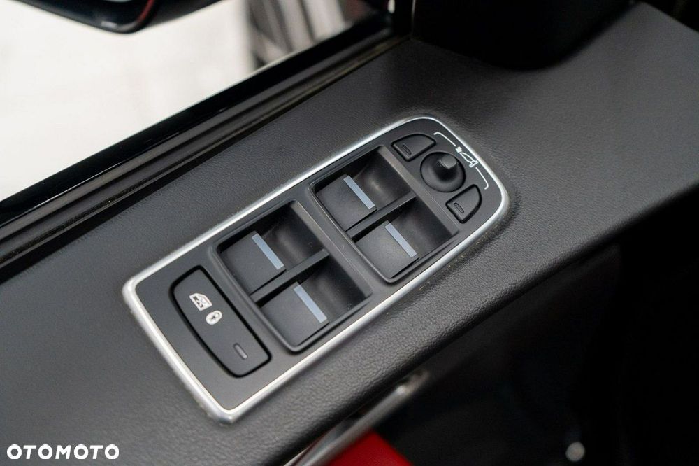 Jaguar F-Pace 5.0 V8 P550 AWD SVR Edition 1988 - 11