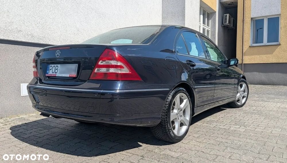 Mercedes-Benz Klasa C - 2