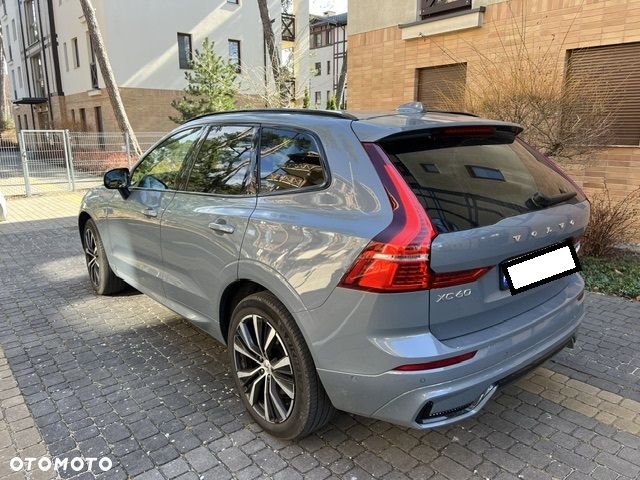 Volvo XC 60 B5 B AWD Plus Bright - 6