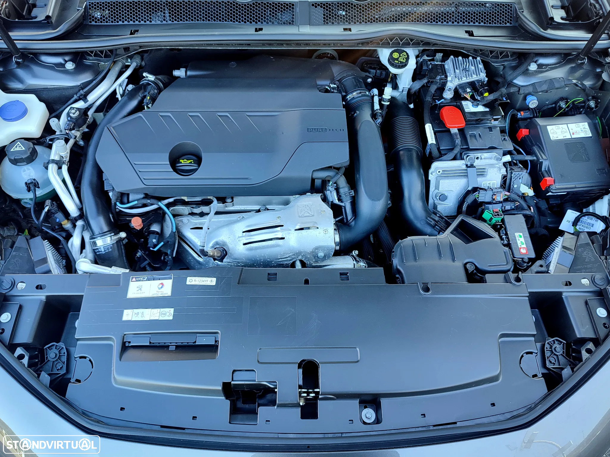 Peugeot 508 1.6 Hybrid Allure Pack e-EAT8 - 33