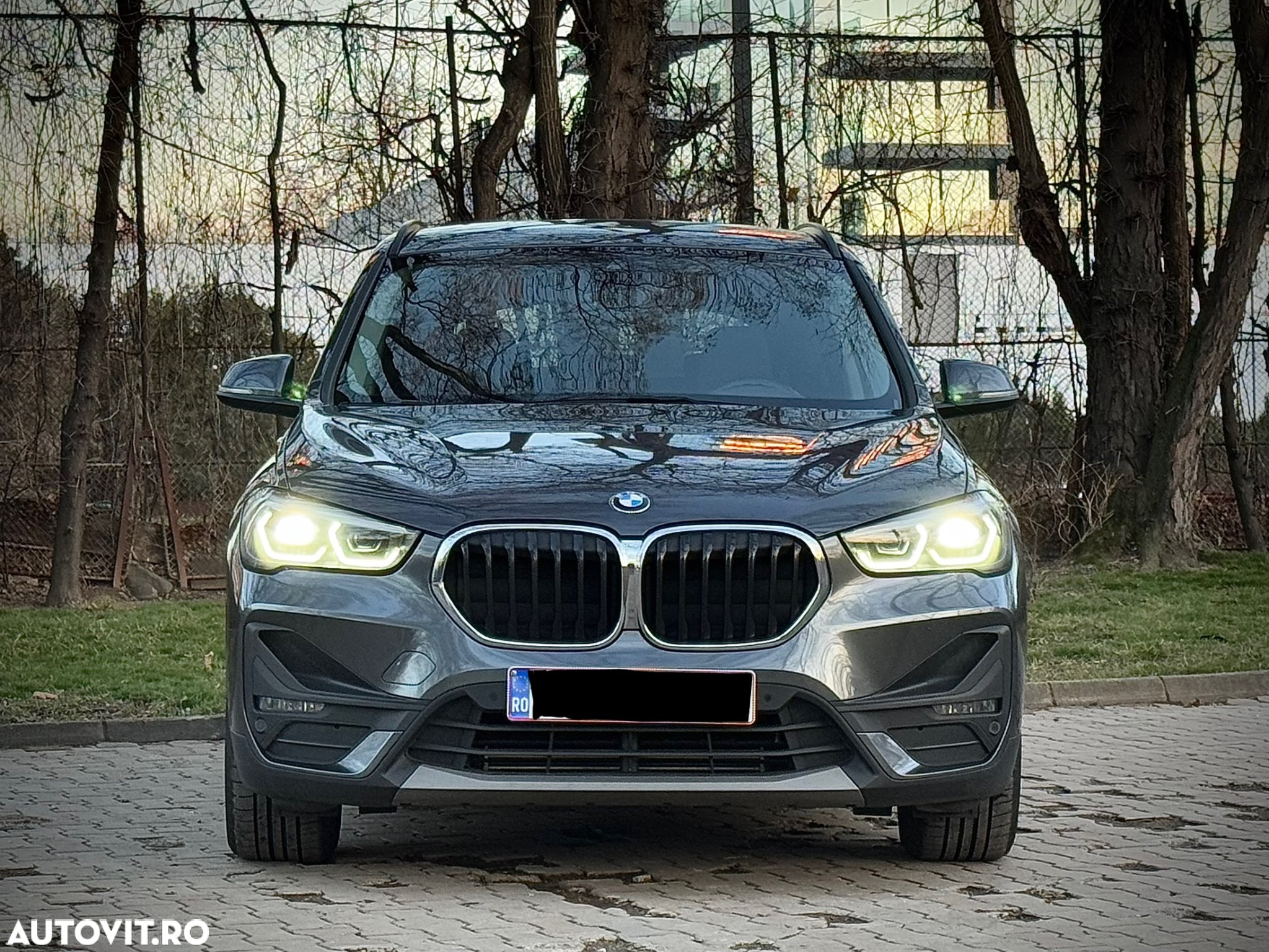 BMW X1 xDrive25e Advantage - 2