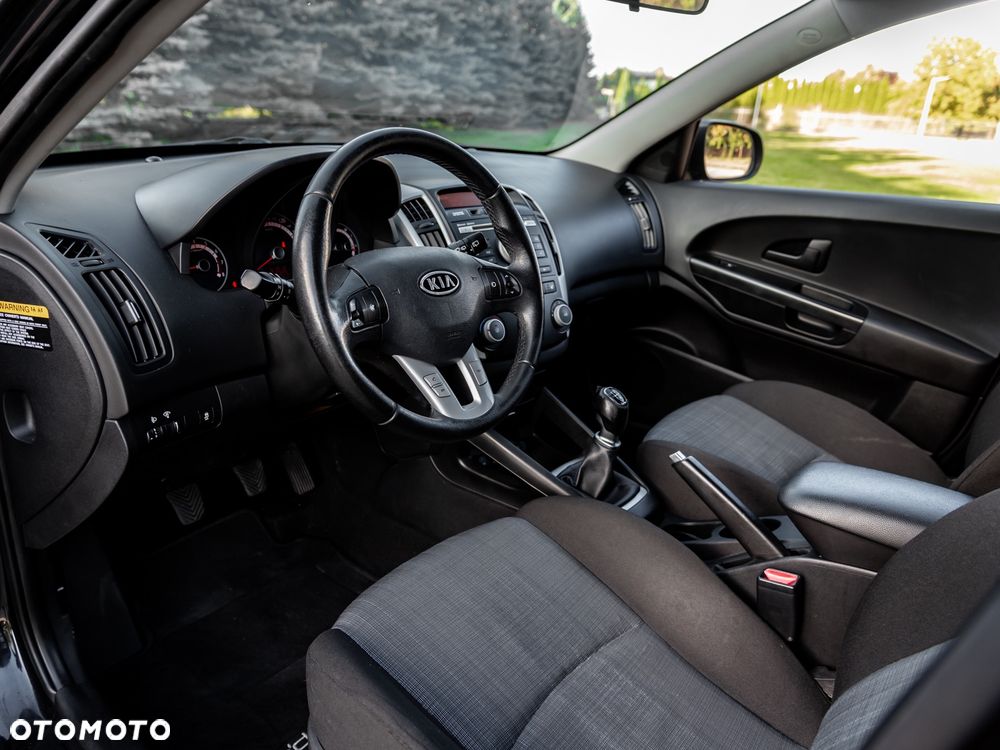 Kia Ceed - 17