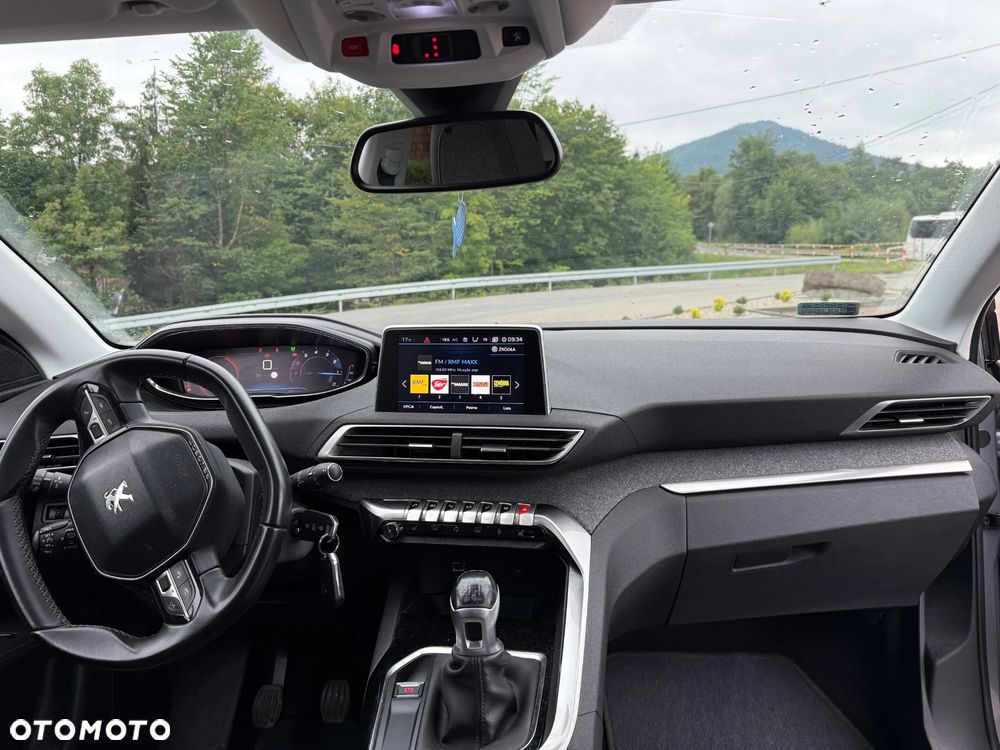 Peugeot 3008 PureTech 130 Stop & Start GPF Active - 14