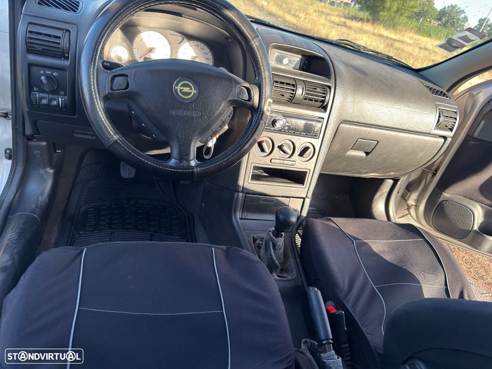 Opel Astra 1.4i 16V - 4