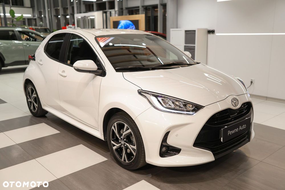 Toyota Yaris Hybrid 1.5 Style - 4