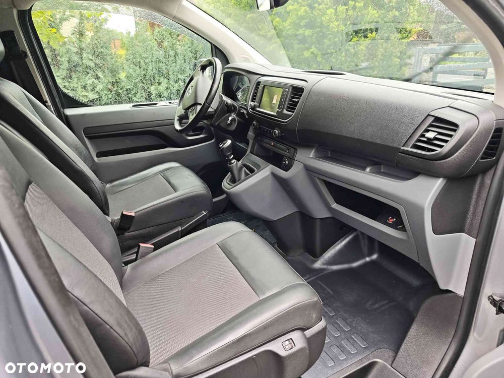 Opel Vivaro - 7