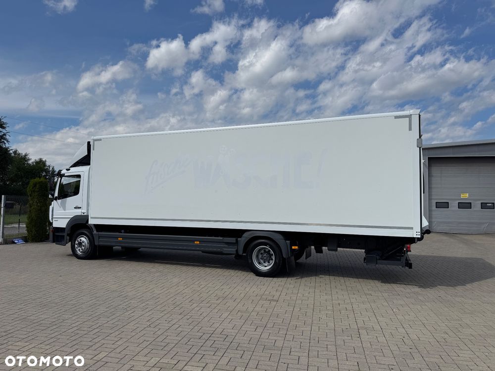 Mercedes-Benz ATEGO - 11