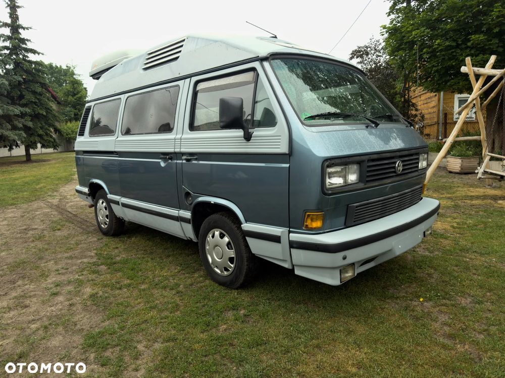 Volkswagen Transporter - 1
