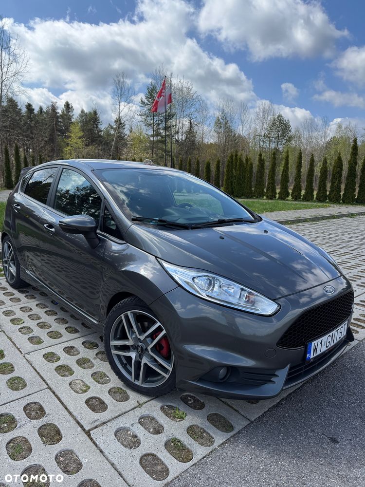 Ford Fiesta ST - 3