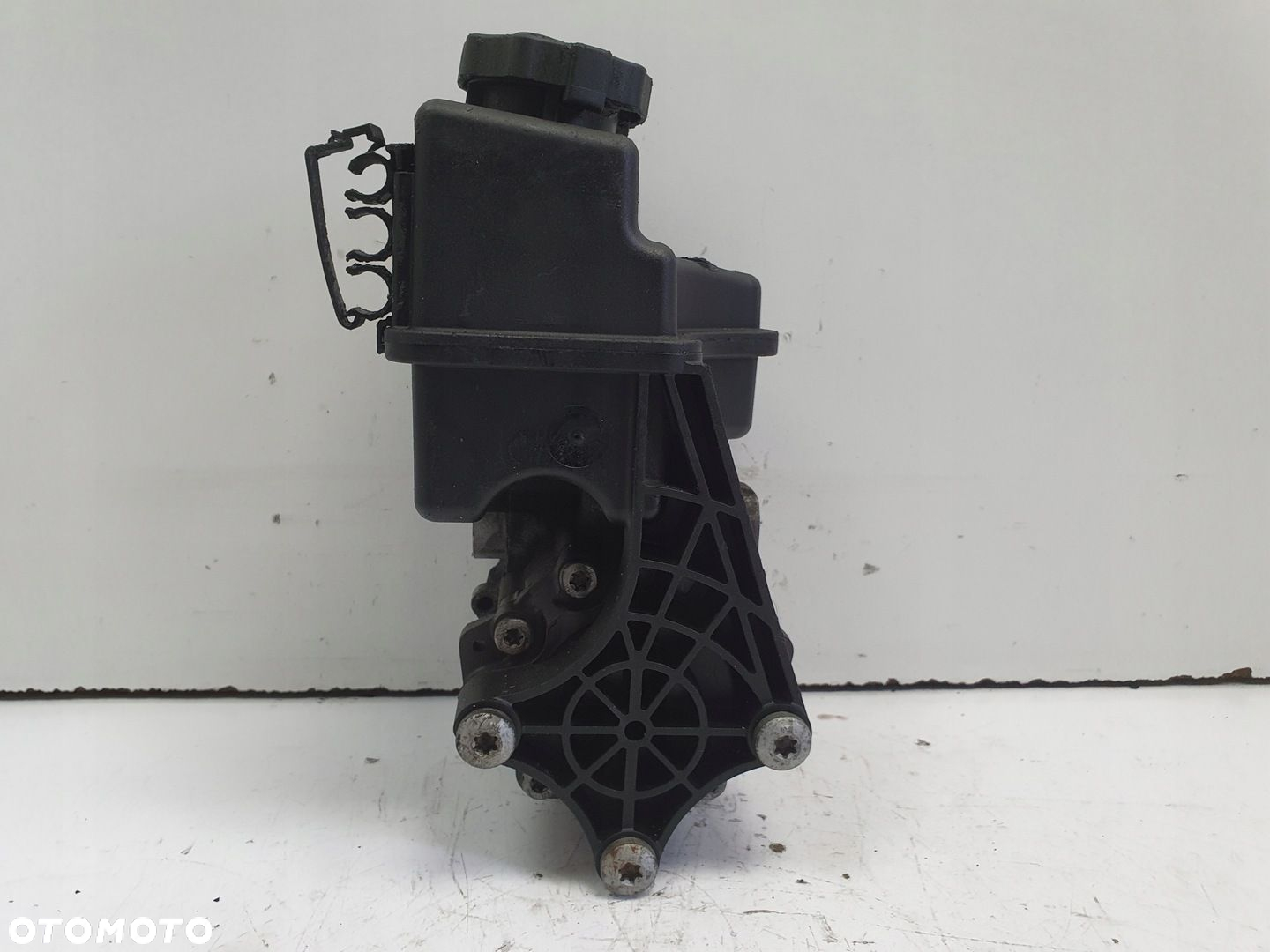 Mercedes Sprinter 906 2.2 CDI POMPA WSPOMAGANIA A0064667801 - 4