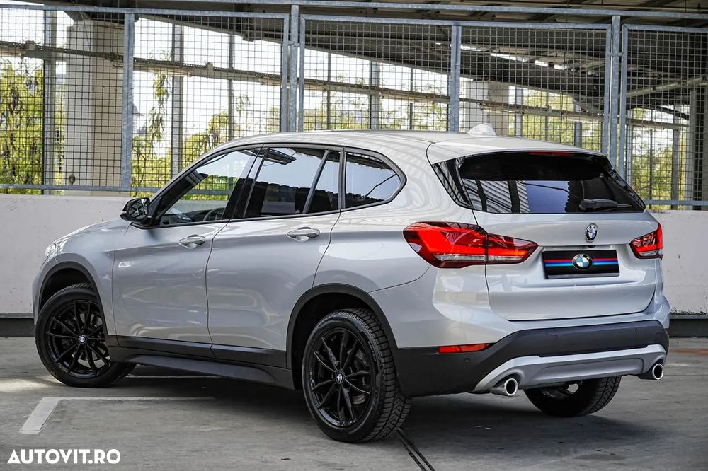 BMW X1 xDrive18d Aut. Sport Line - 10