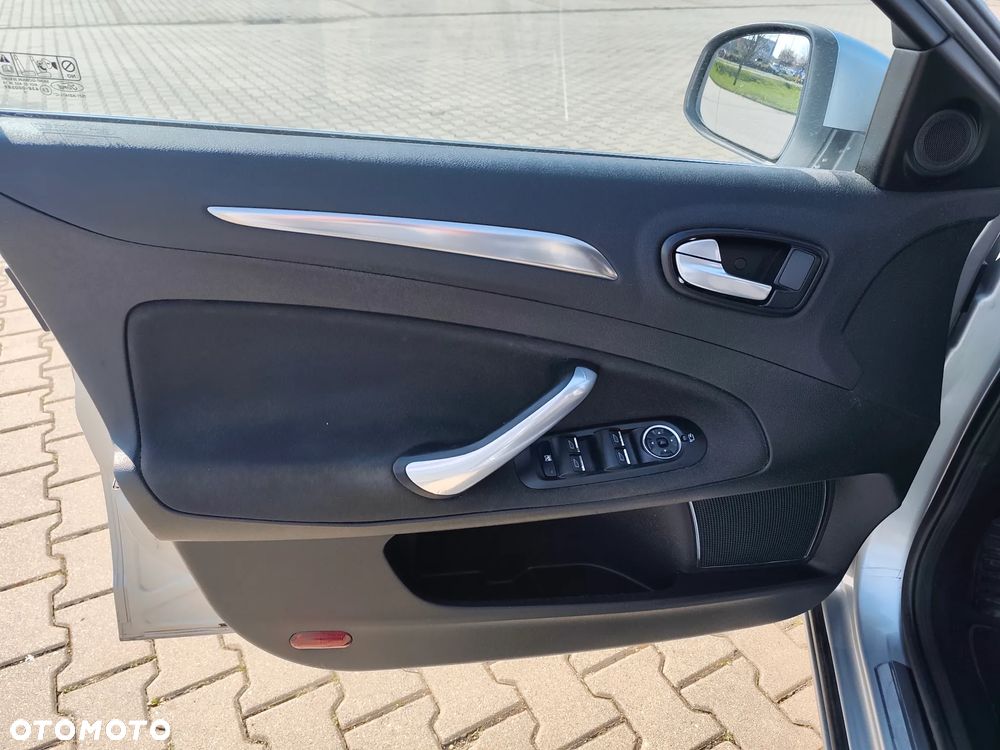 Ford Mondeo 2.0 TDCi Titanium X - 10