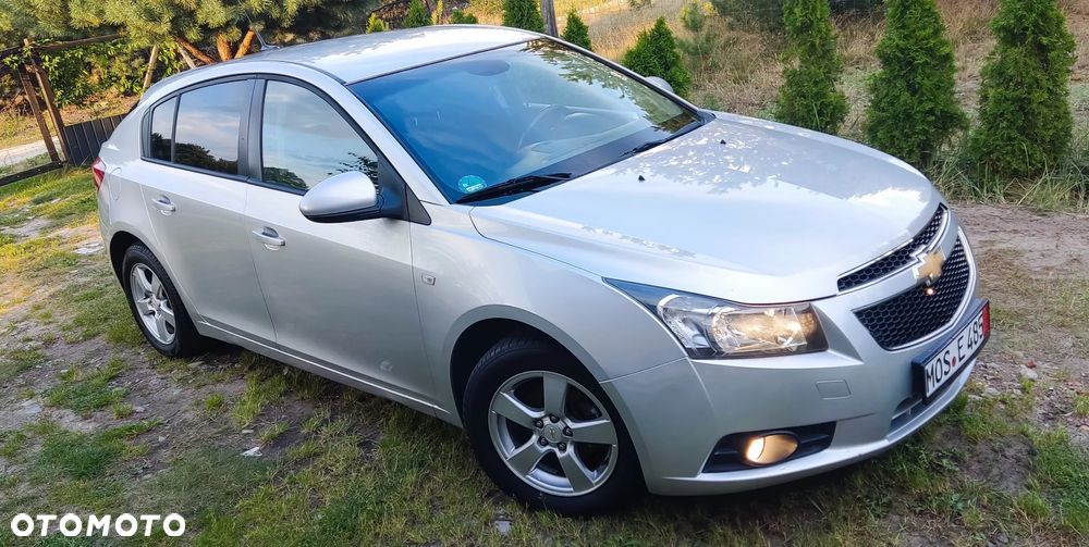 Chevrolet Cruze - 8