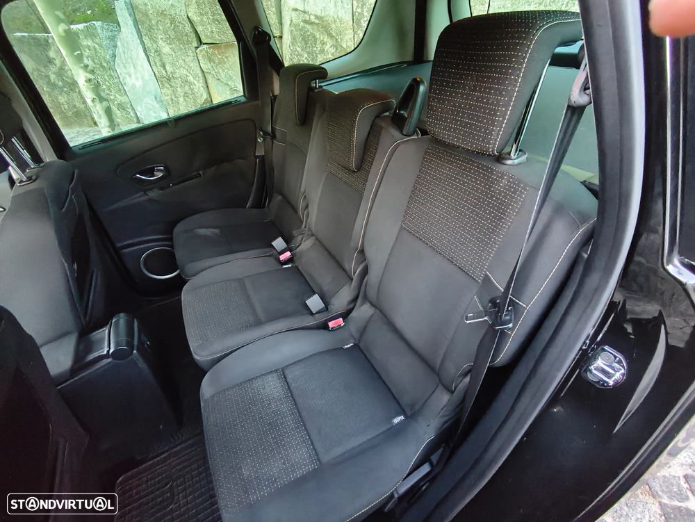 Renault Grand Scénic 1.5 dCi Dynamique S 7L - 21