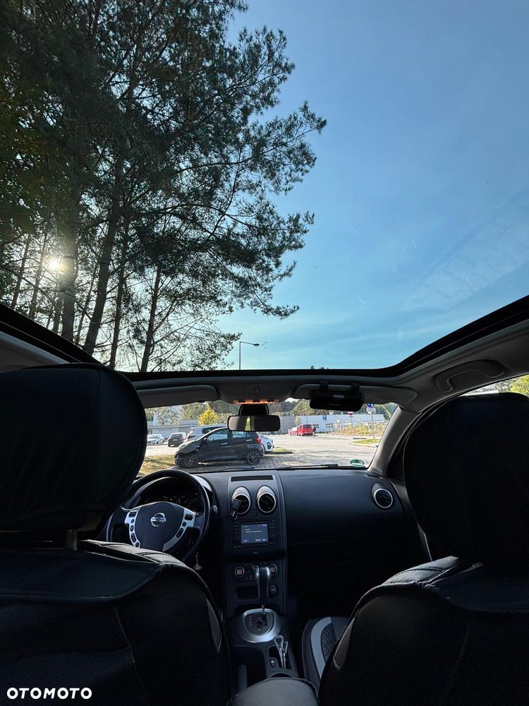 Nissan Qashqai 2.0 Tekna CVT - 9